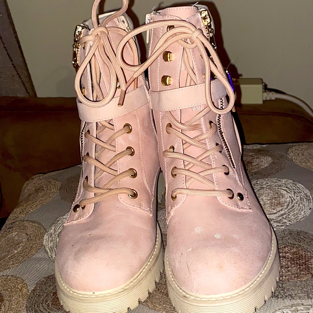Pink GBG LOS ANGELES boots